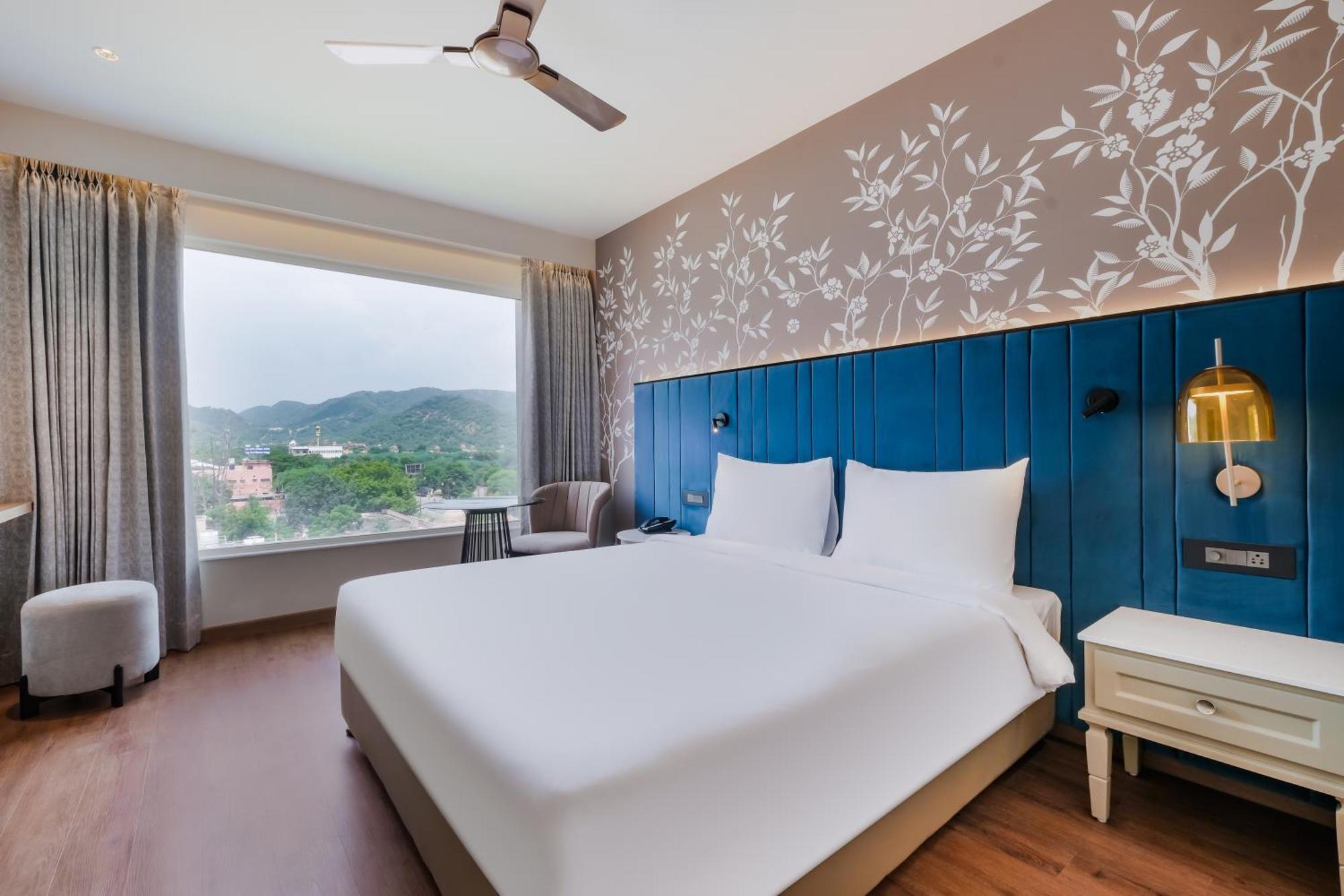 7 Apple Hotel Jal Mahal, Džajpur Exteriér fotografie